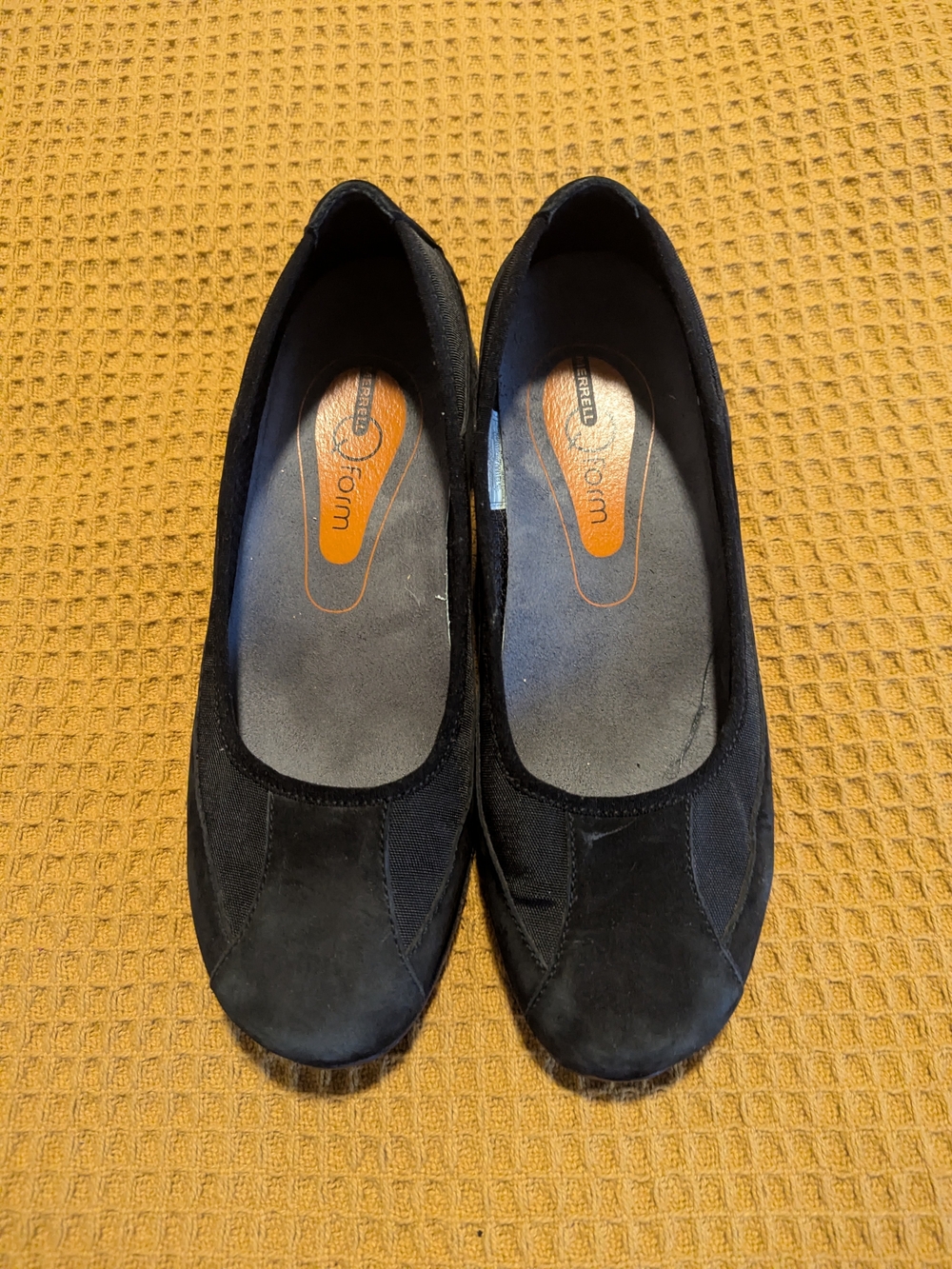 Merrell Black Women's Slip-On Comfort Flats, 7